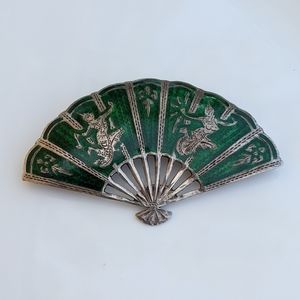 Vintage sterling silver brooch